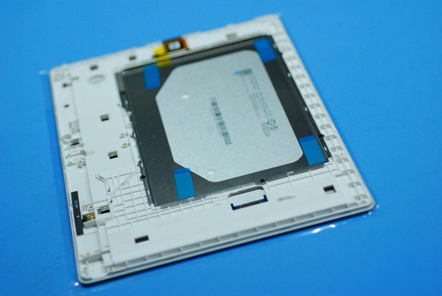 Lenovo Tb2-X30L Tp-Lcm_Wh And*Hq31601 - 5D68C04087