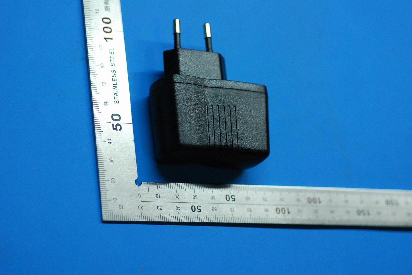 Lenovo Charger And*C-P39U 5V/700Ma Ua - SO29A43507