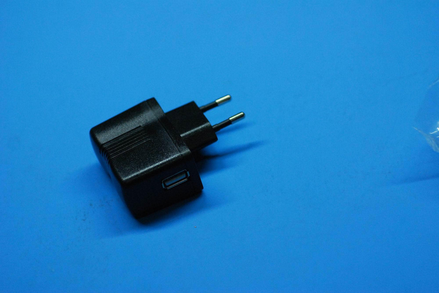 Lenovo Charger And*C-P39U 5V/700Ma Ua - SO29A43507