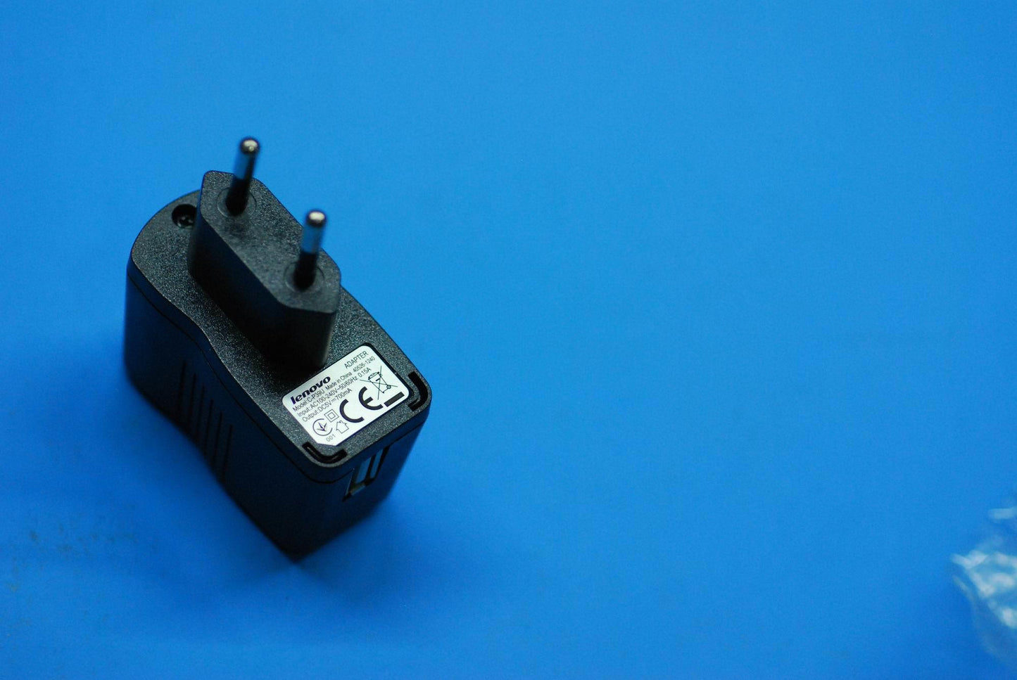 Lenovo Charger And*C-P39U 5V/700Ma Ua - SO29A43507