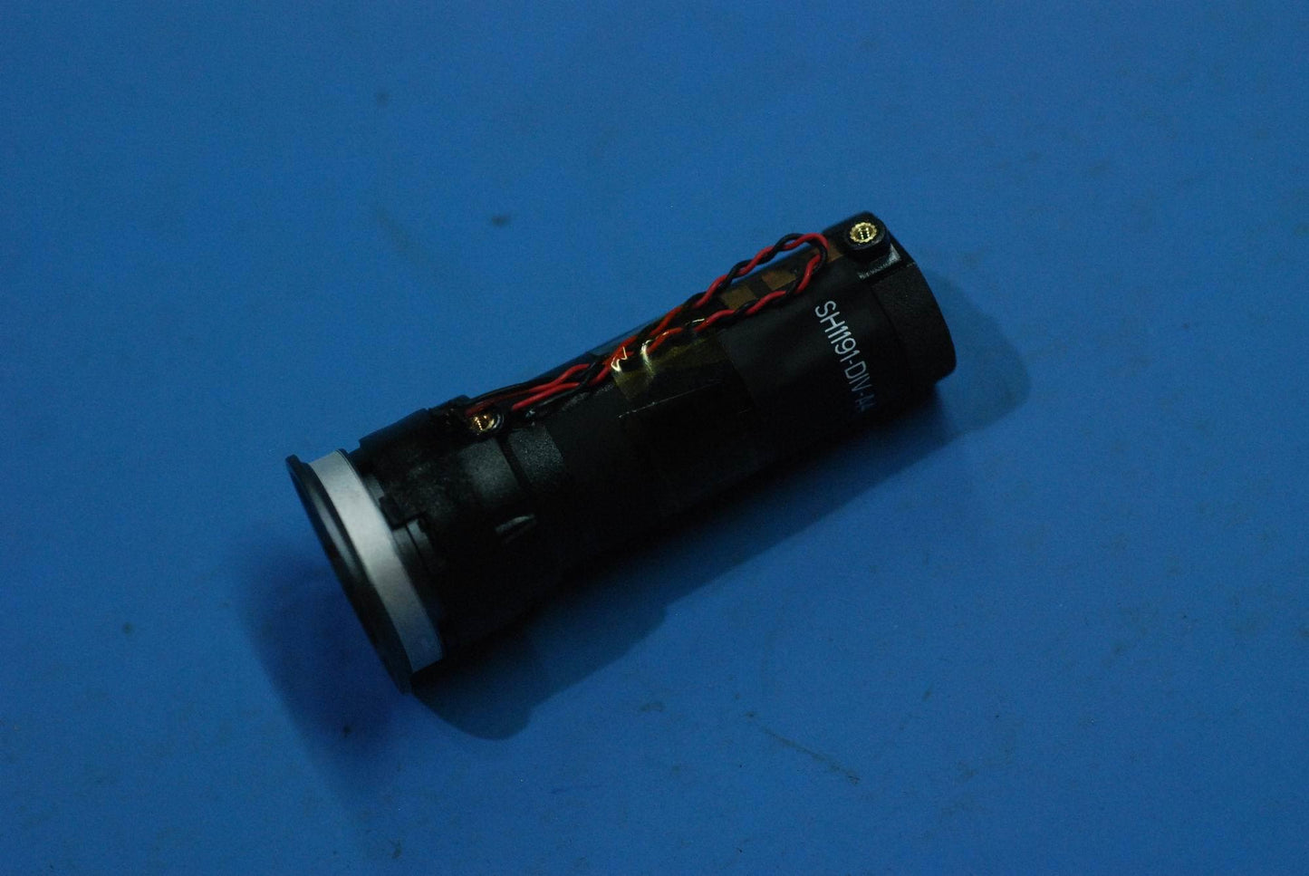 Lenovo Yt-X705L Spk Box_R And*7601Aa0 - 5SB8C15660