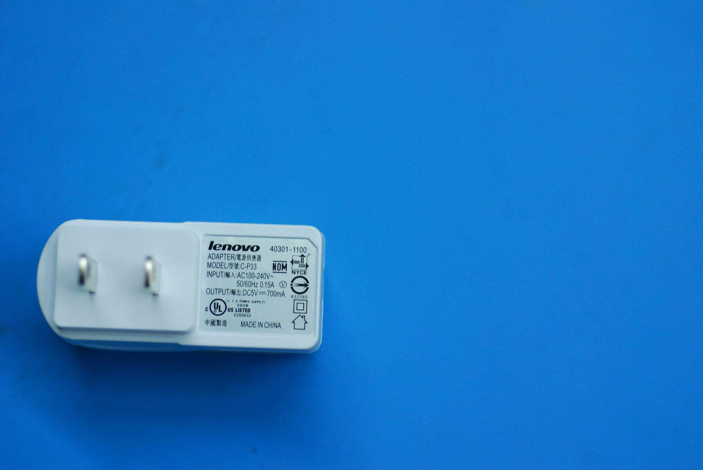 Lenovo Charger And*C-P33,5V/700Ma Us - SA19A463KP