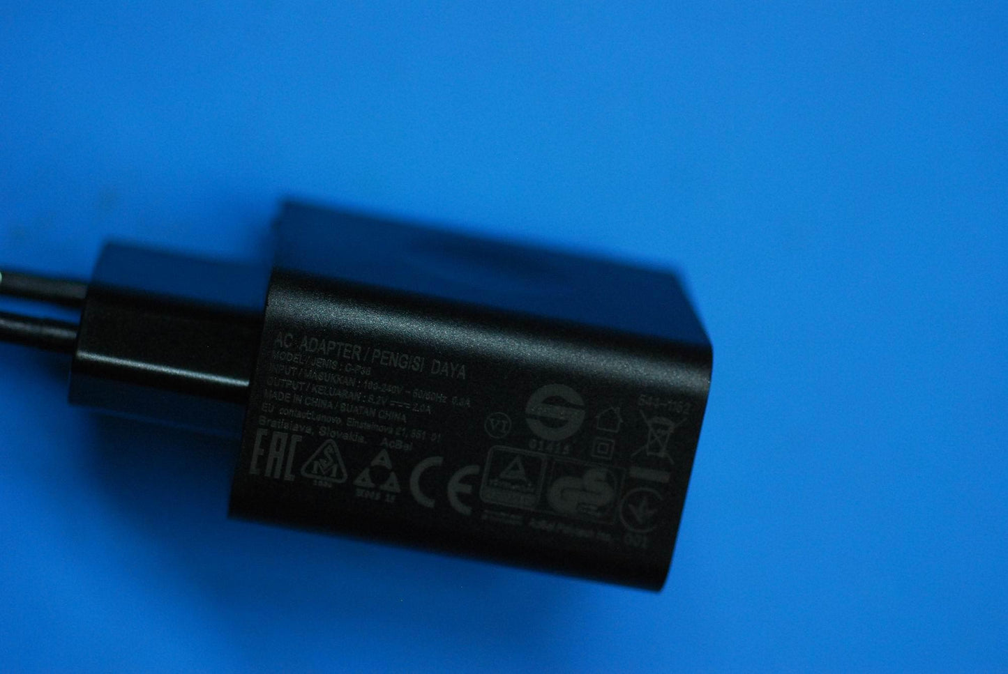 Lenovo (B/S)Ac Adapter C-P36 5.2V/2A - SA18C01255