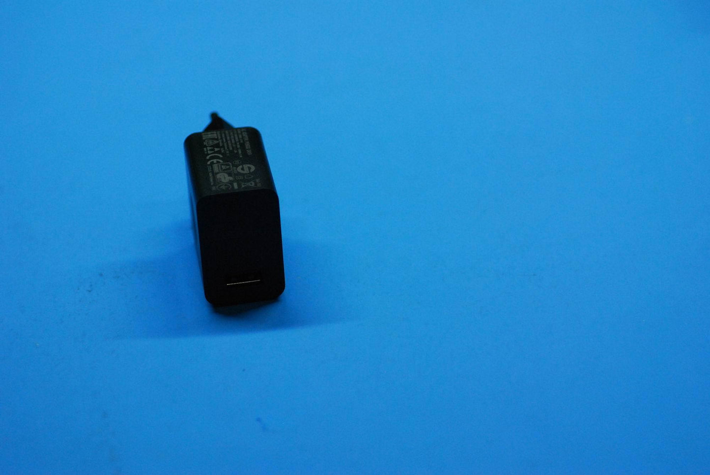 Lenovo (B/S)Ac Adapter C-P36 5.2V/2A - SA18C01255