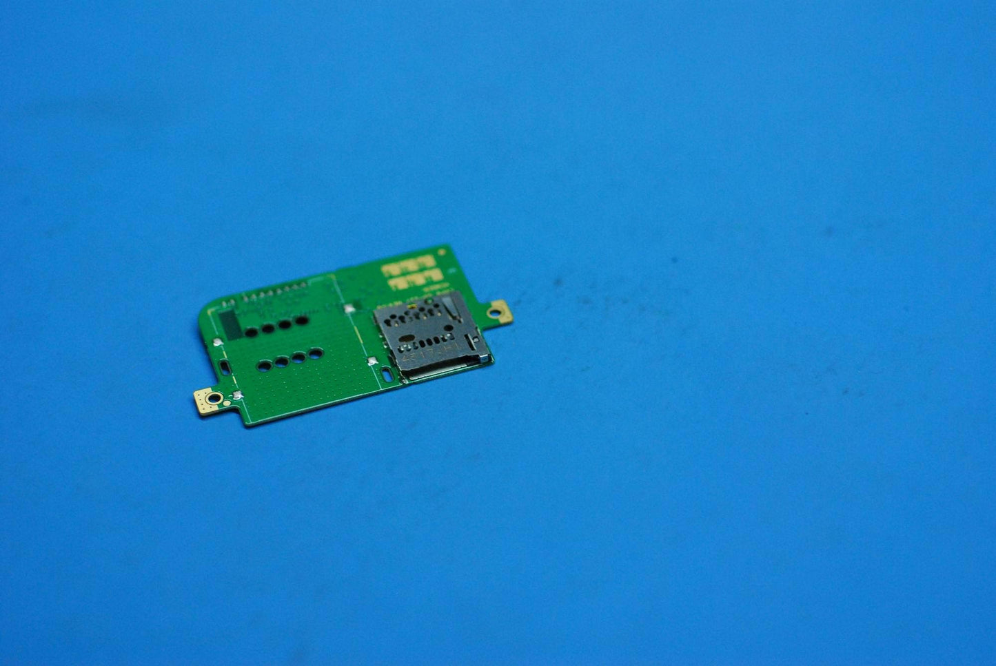 Lenovo 5P69A6MVWS A7600 Sim Board 78B0400001N Cs