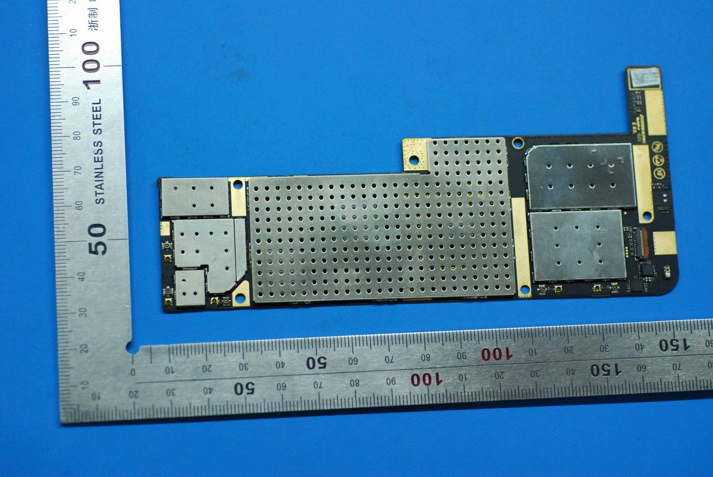 Lenovo Blade2-10A Row Mb Lte+32G Cs - 5B29A6N2JV