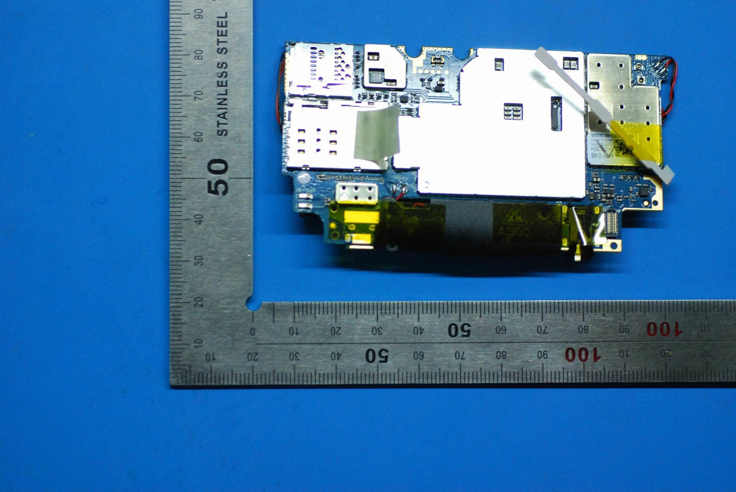 Lenovo A7-30H_8G Row Mb Assy And*Hq31 - 5B28C01157
