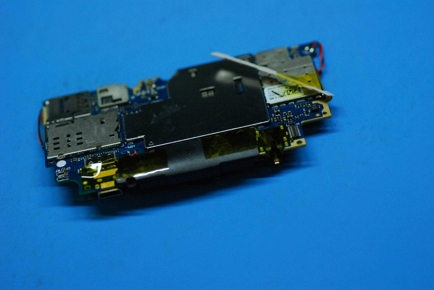 Lenovo A7-30H_8G Row Mb Assy And*Hq31 - 5B28C01157