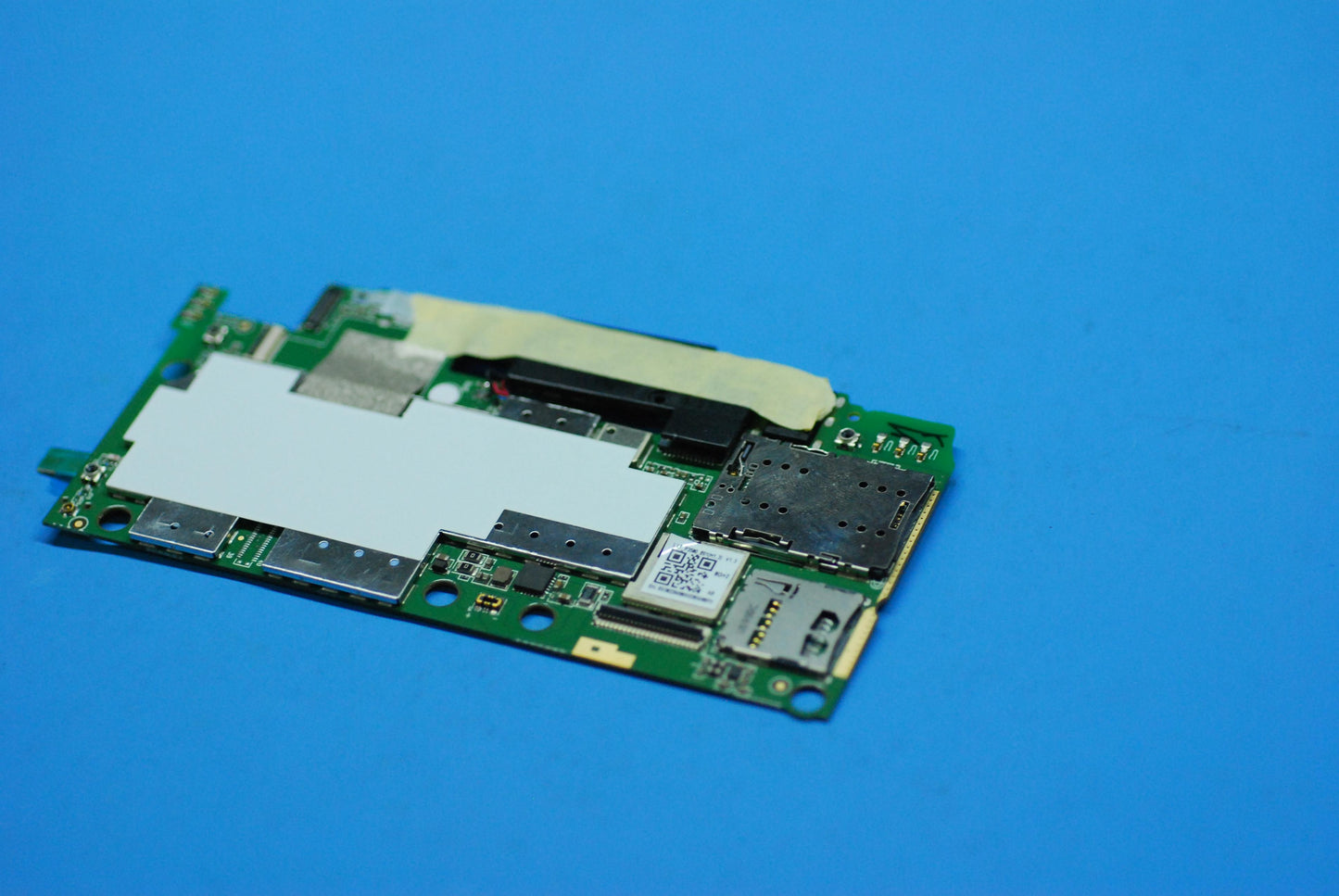 Lenovo A8-50L Row Softbank Mb_2G-8G A - 5P68C03822