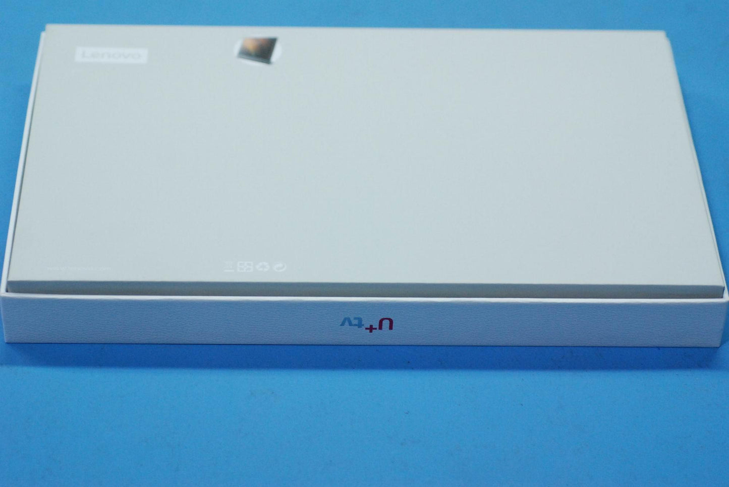 Lenovo Tb-X703 Kr Lgu Color Box And12 - 5P18C13862