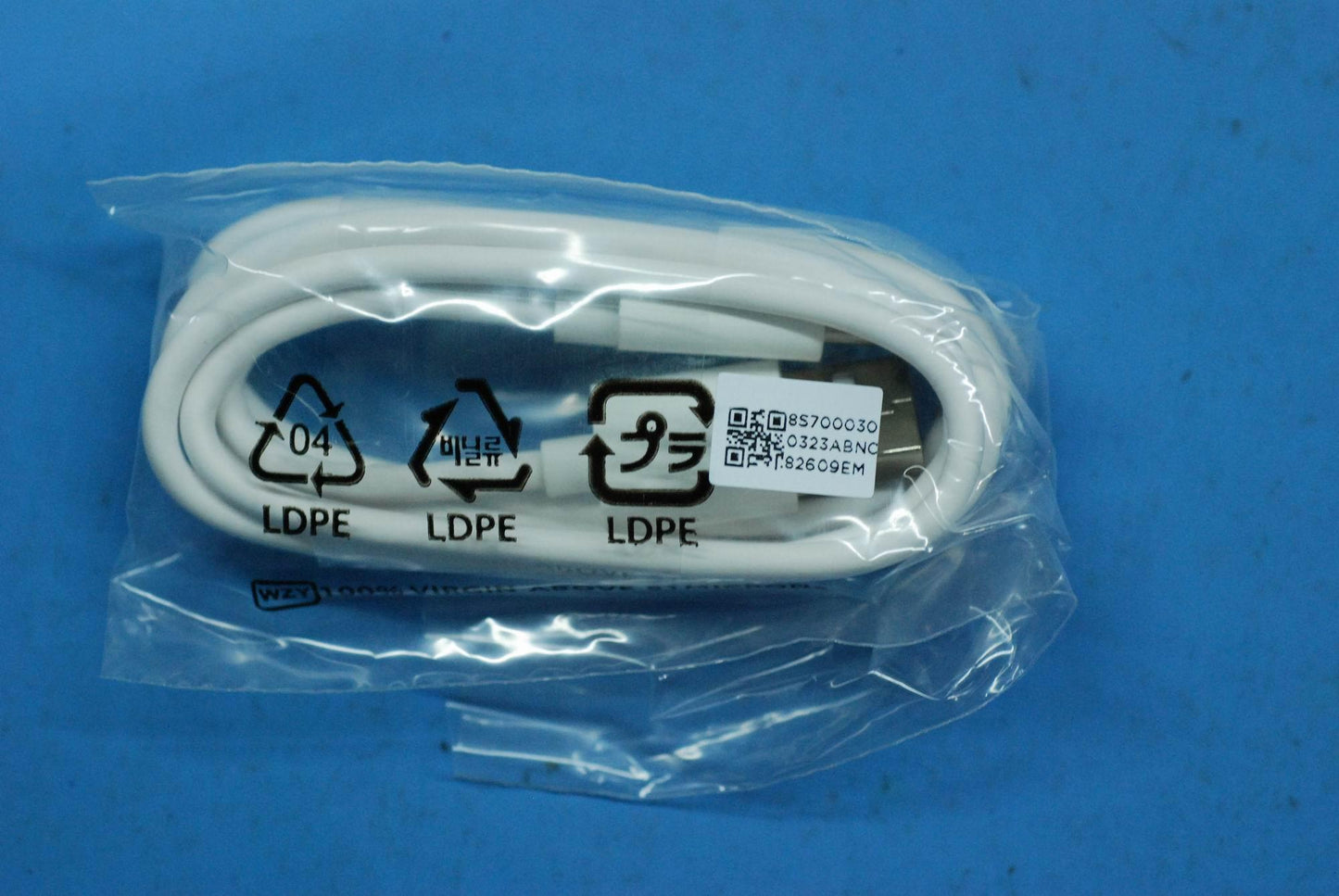 Lenovo Vr-1541Usb Cable And*209000300 - 5C18C10070