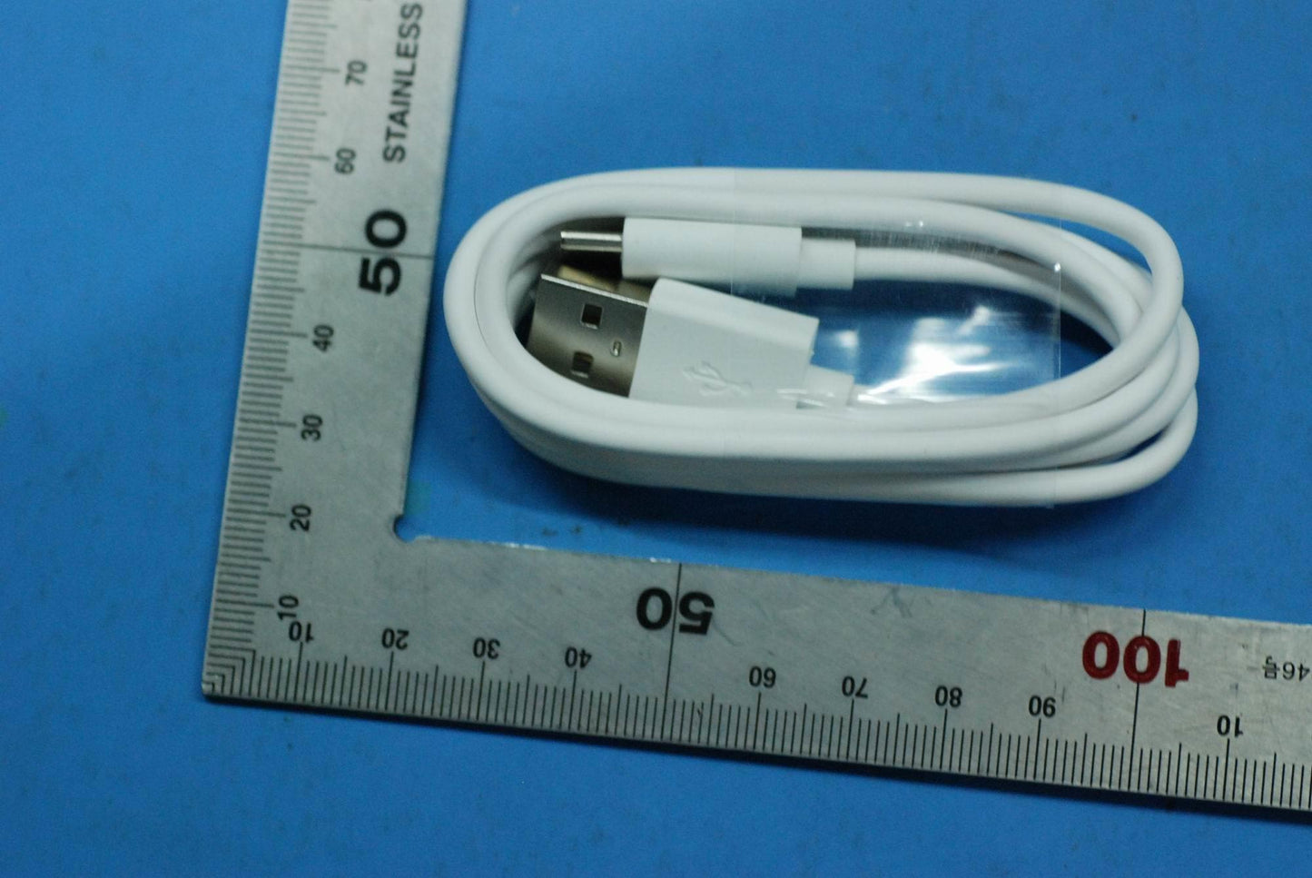 Lenovo Vr-1541Usb Cable And*209000300 - 5C18C10070