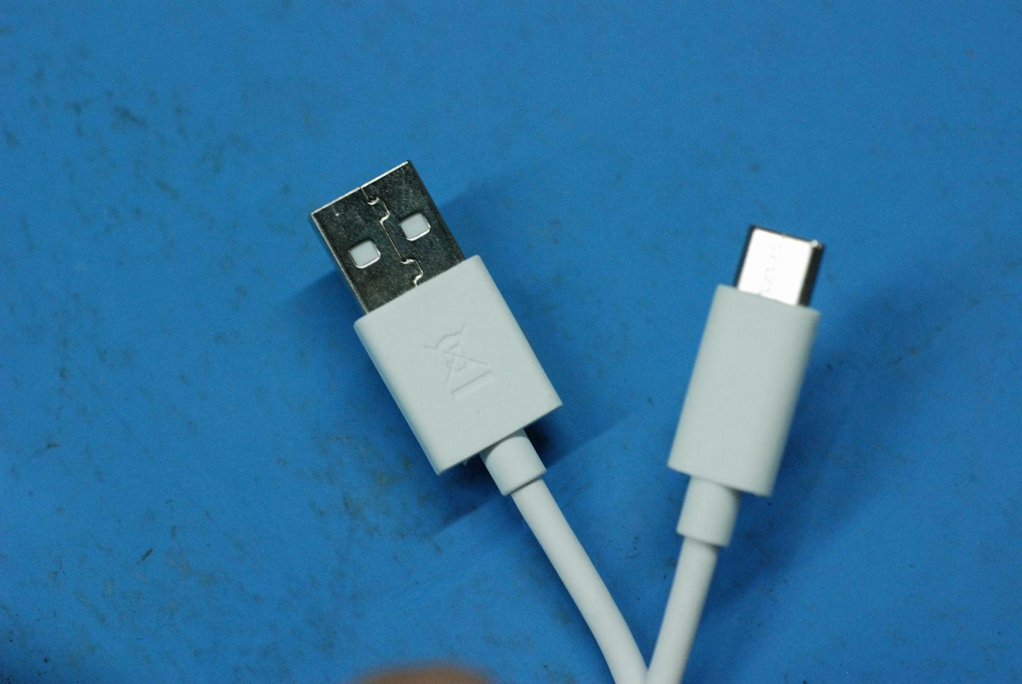 Lenovo Vr-1541Usb Cable And*209000300 - 5C18C10070