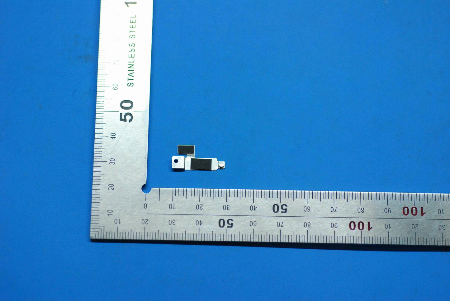 Lenovo Blade3-10 Cam-Cnt-Frame Stainl - SM88C02690
