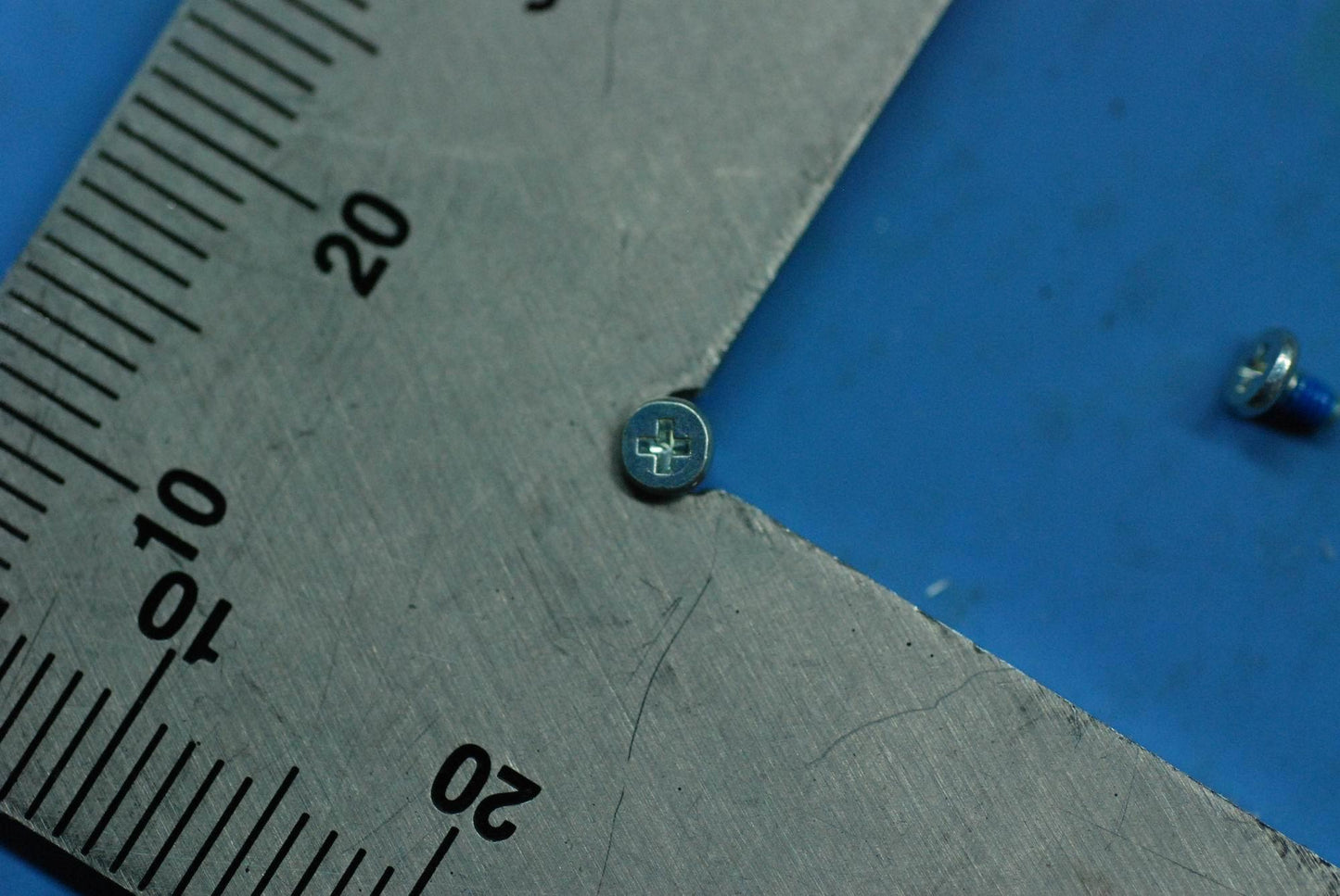 Lenovo Pb1-750M Screw And*11487667-00 - 5M88C03748