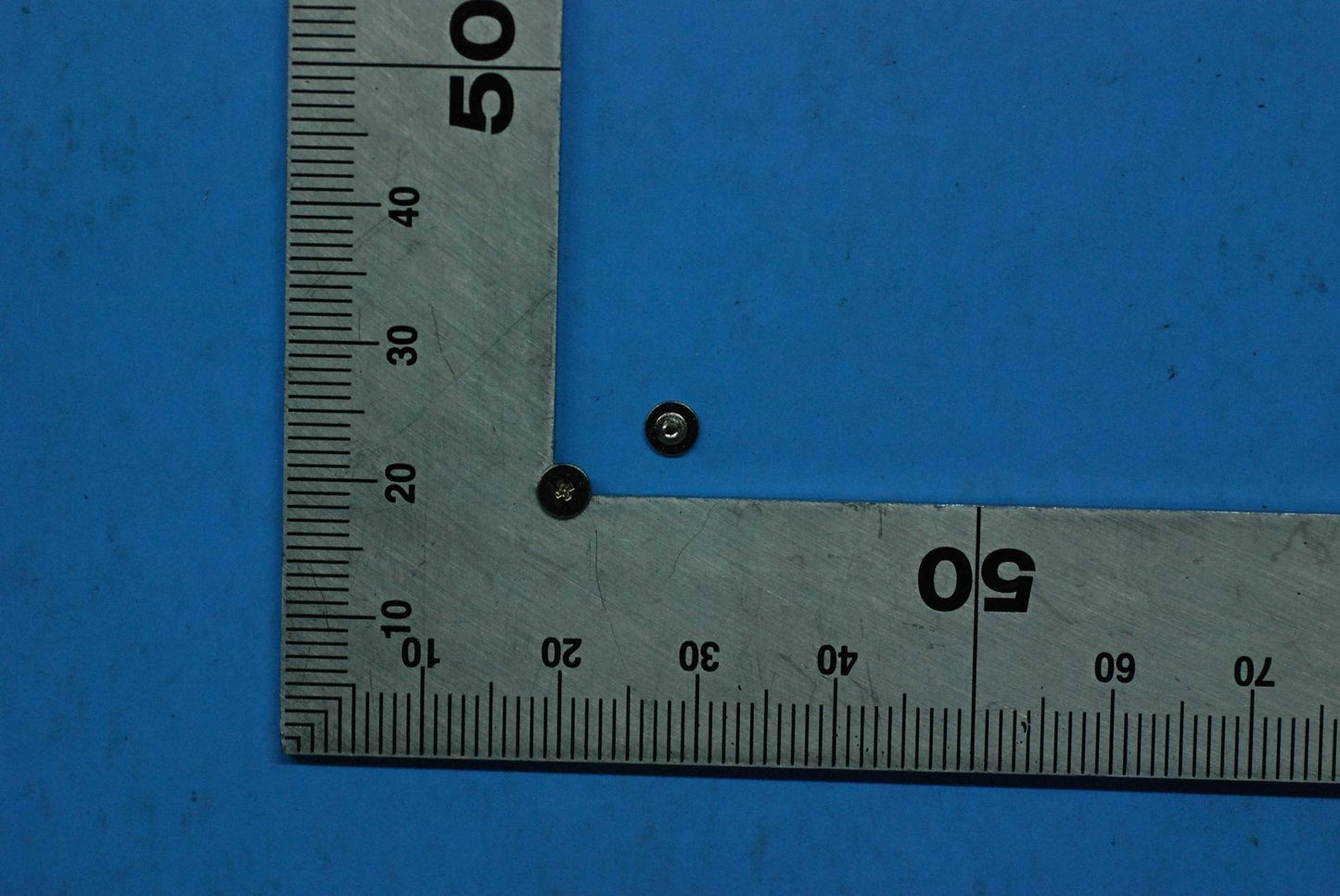 Lenovo Screw T4_M1.4X1.75 Zncrlock_He - SM88C14297