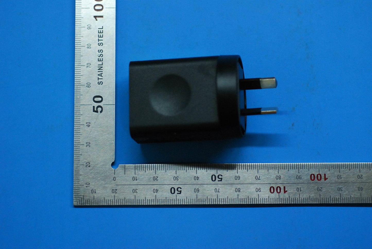 Lenovo Adapter And*5V* And1A Au Black - 5A19A464M7