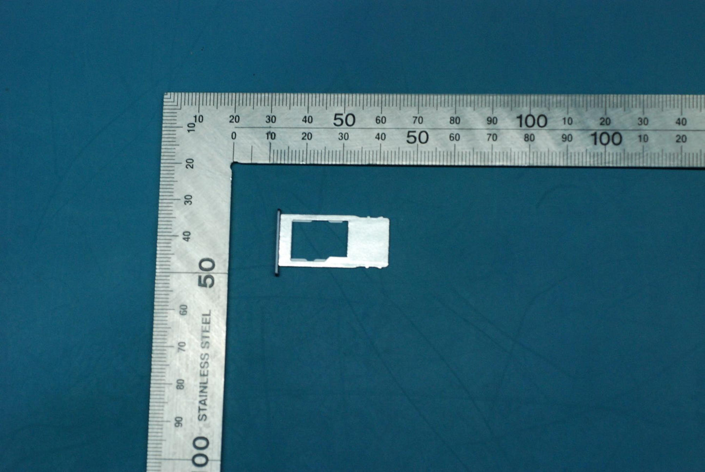 Lenovo Yeti Sim Tray(For Wifi) Mim Mg - SM88C06487
