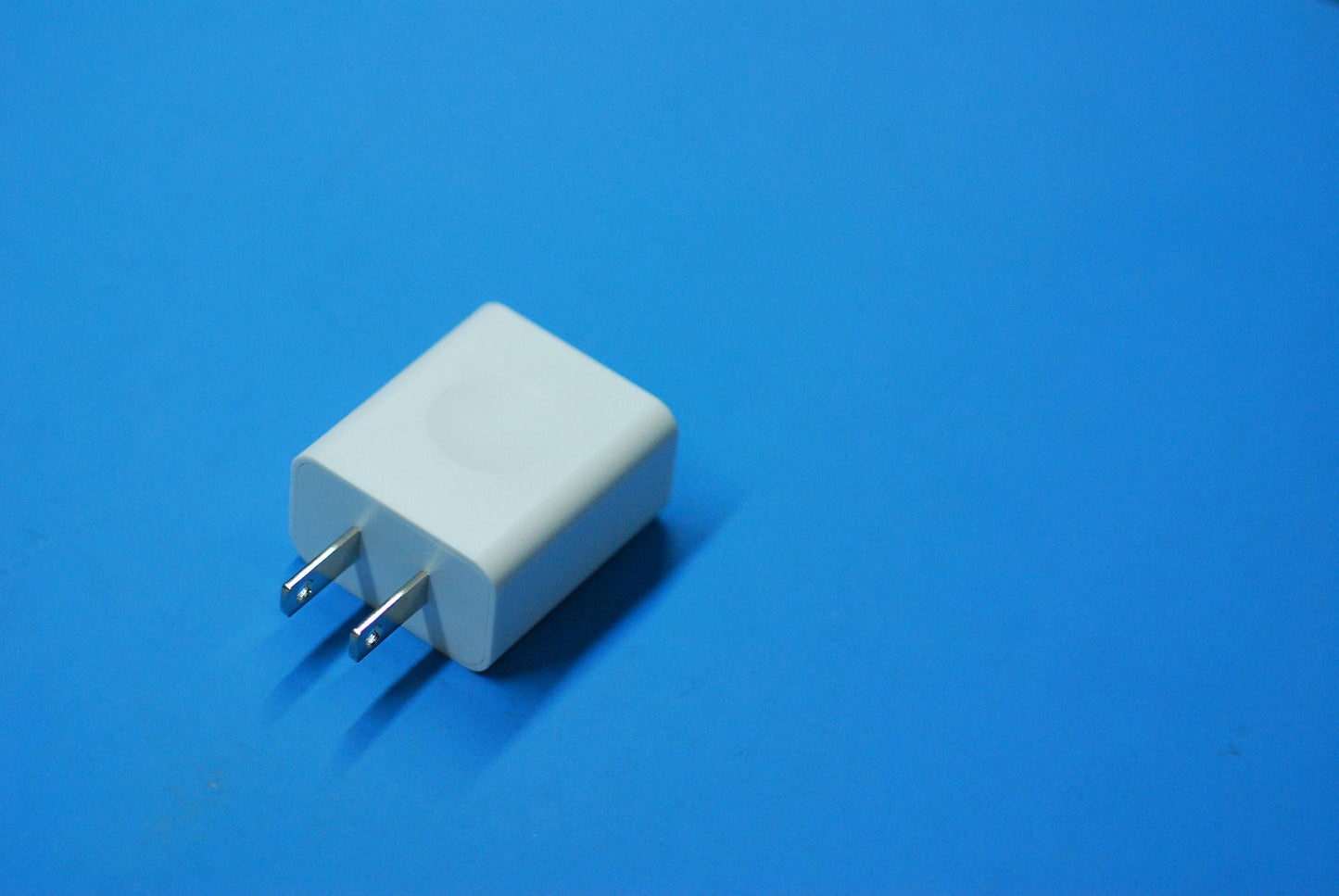 Lenovo Charger And*C-P62 5V/1.5A Us W - 5A19A4646Z