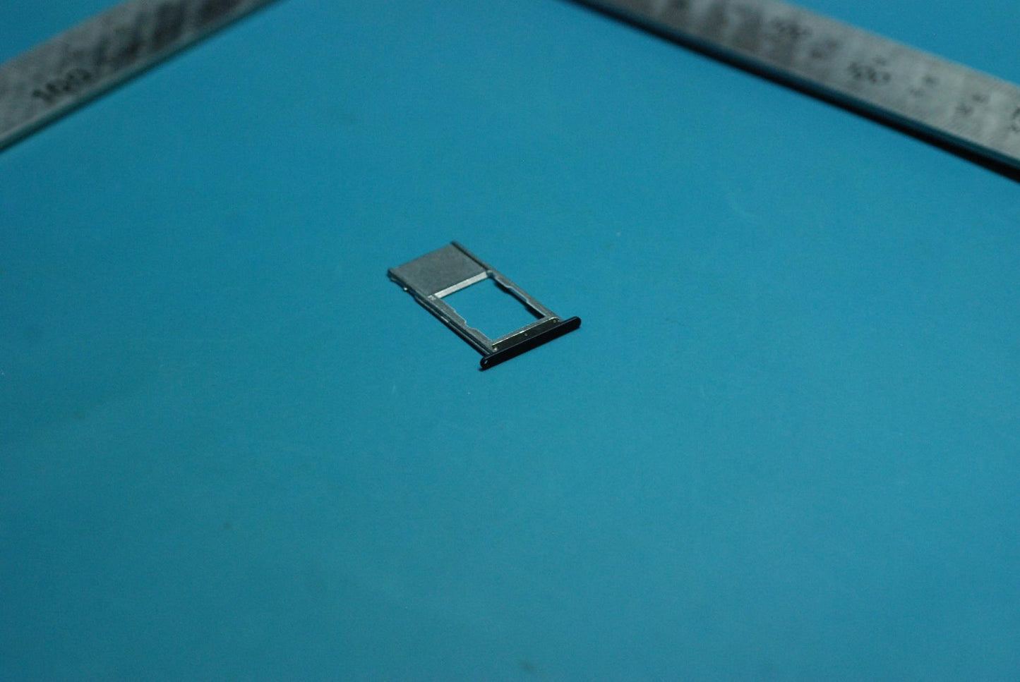 Lenovo Yeti Sim Tray(For Wifi) Mim Bl - SM88C05712