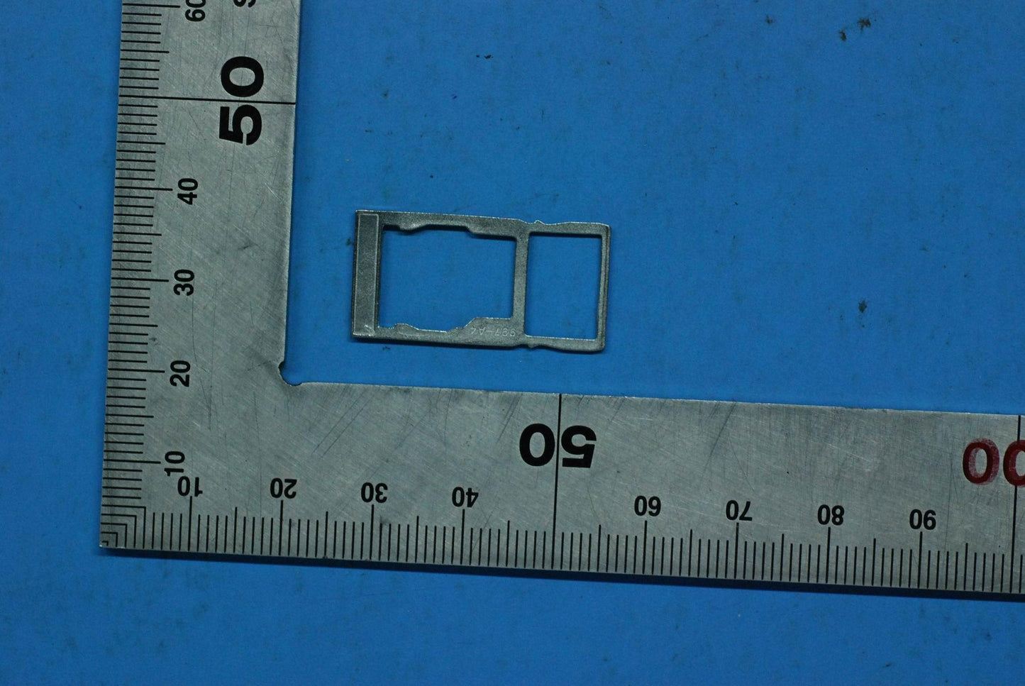 Lenovo Tb-7504X Sim Card And*71530800 - 5M88C09324