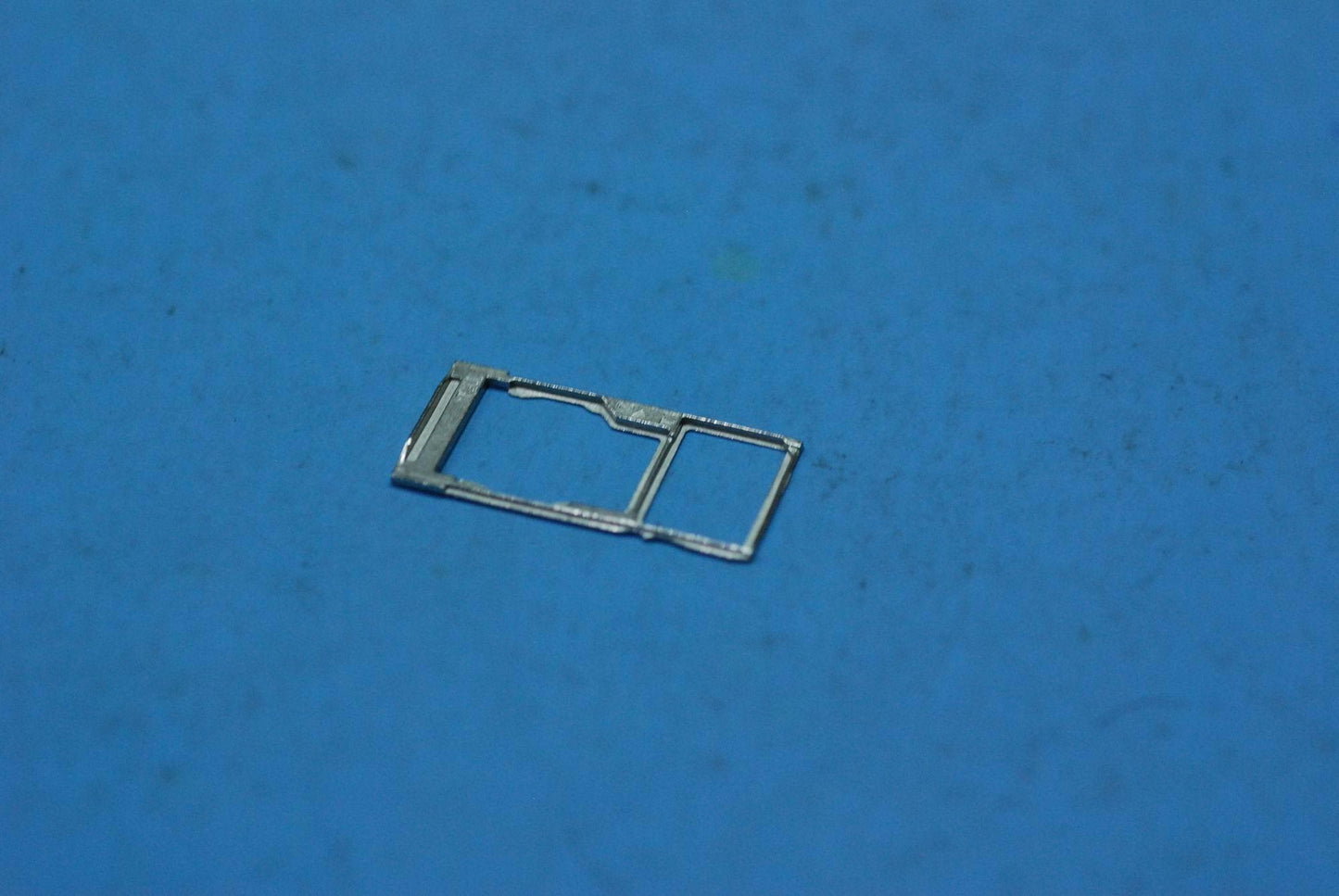 Lenovo Tb-7504X Sim Card And*71530800 - 5M88C09324