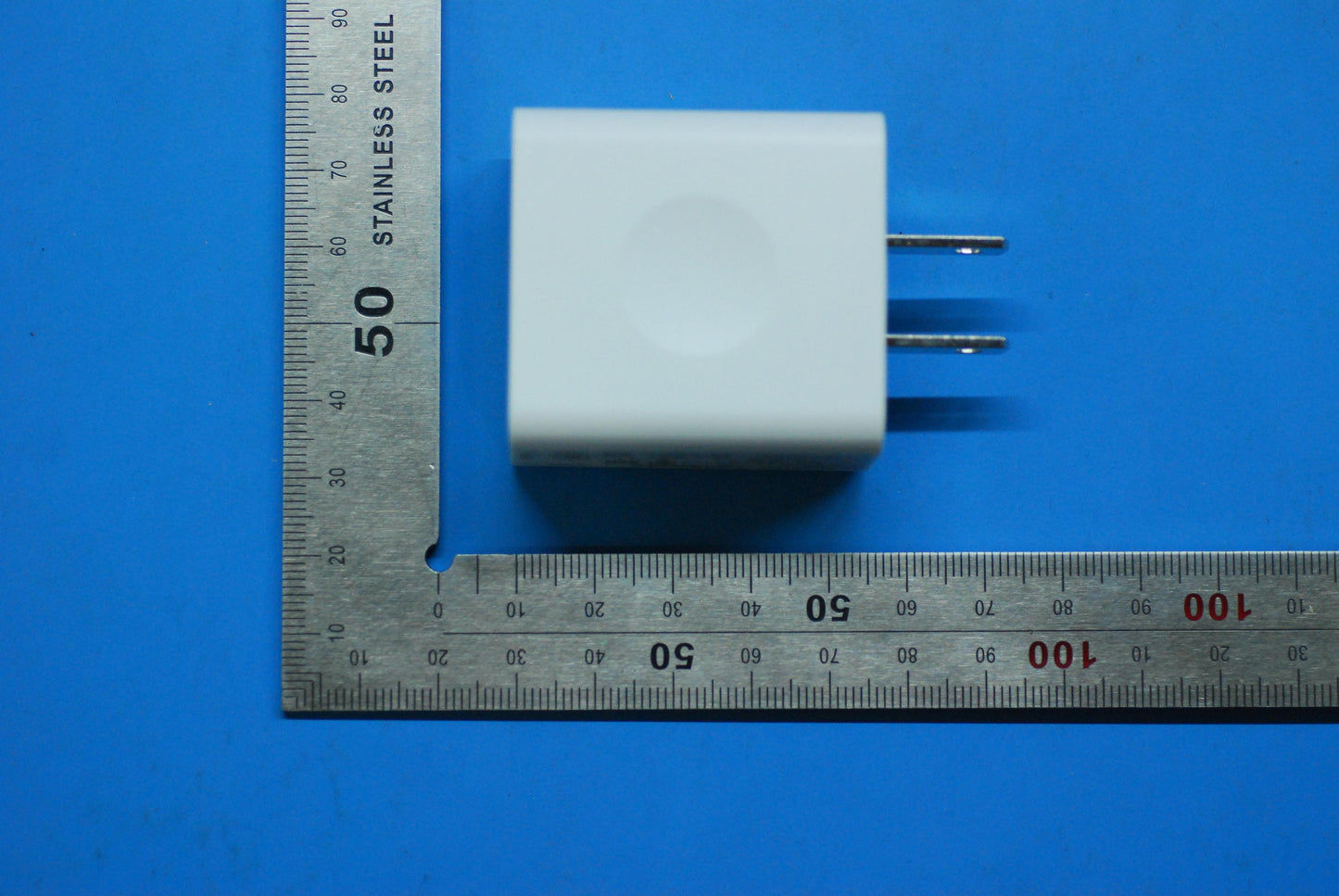 Lenovo (B/S)Ac Adapter C-P35 5.2V/2A - SA18C04964