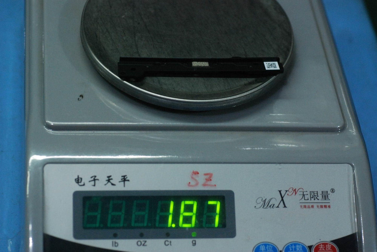 Lenovo Tb-7305X Kb Bracket And*Hq2181 - 5S58C15522
