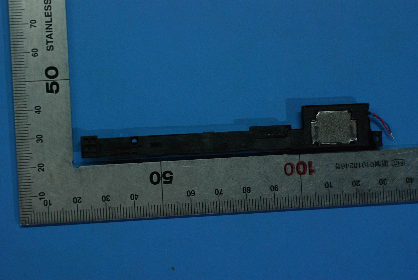 Lenovo Tb-X605Fc Spk Box 1 And*Hq2033 - 5SB8C15928