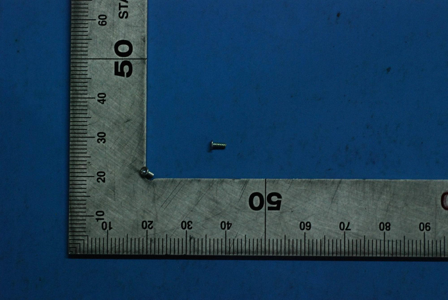 Lenovo Pb1-750M Screw And*11487668-00 - 5M88C03749