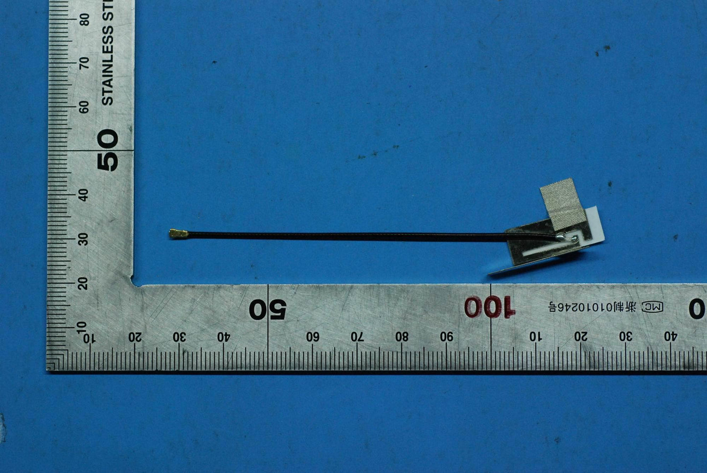 Lenovo Sd-8501F Middle Wifi Antenna A - 5A38C10832