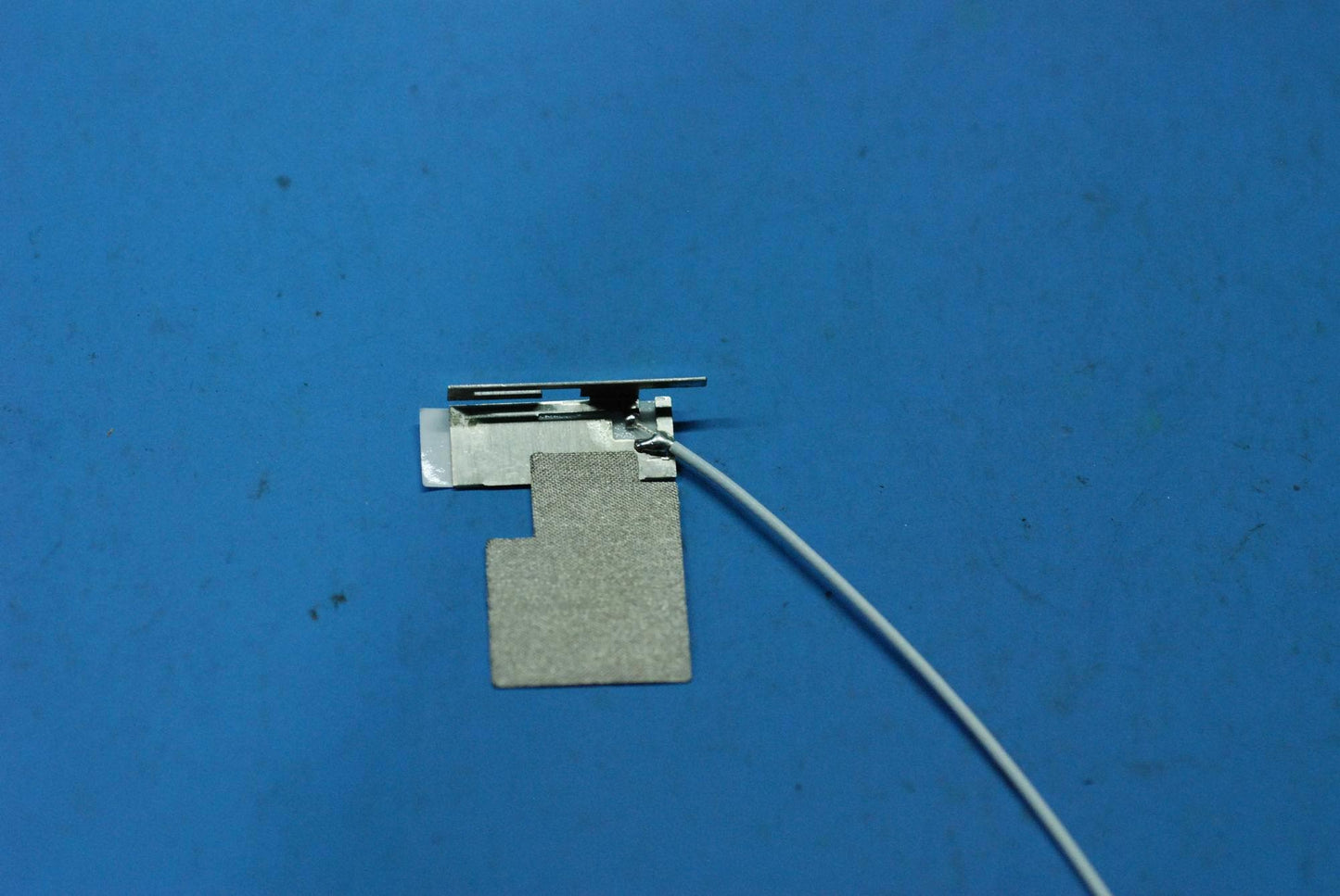 Lenovo Sd-8501F Middle Wifi Antenna A - 5A38C10830