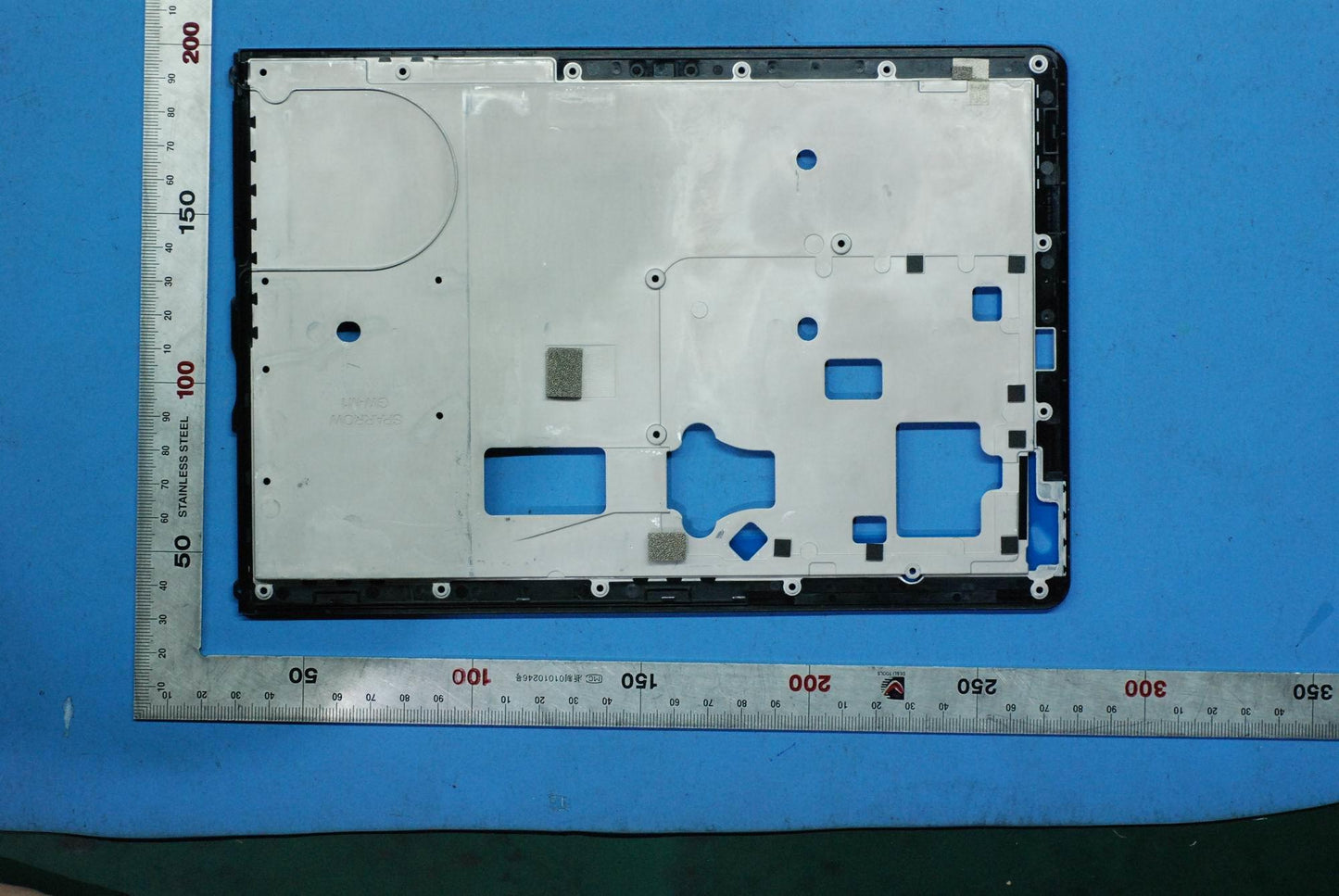 Lenovo Sd-X701B Middle Cover And*3220 - 5S58C10807