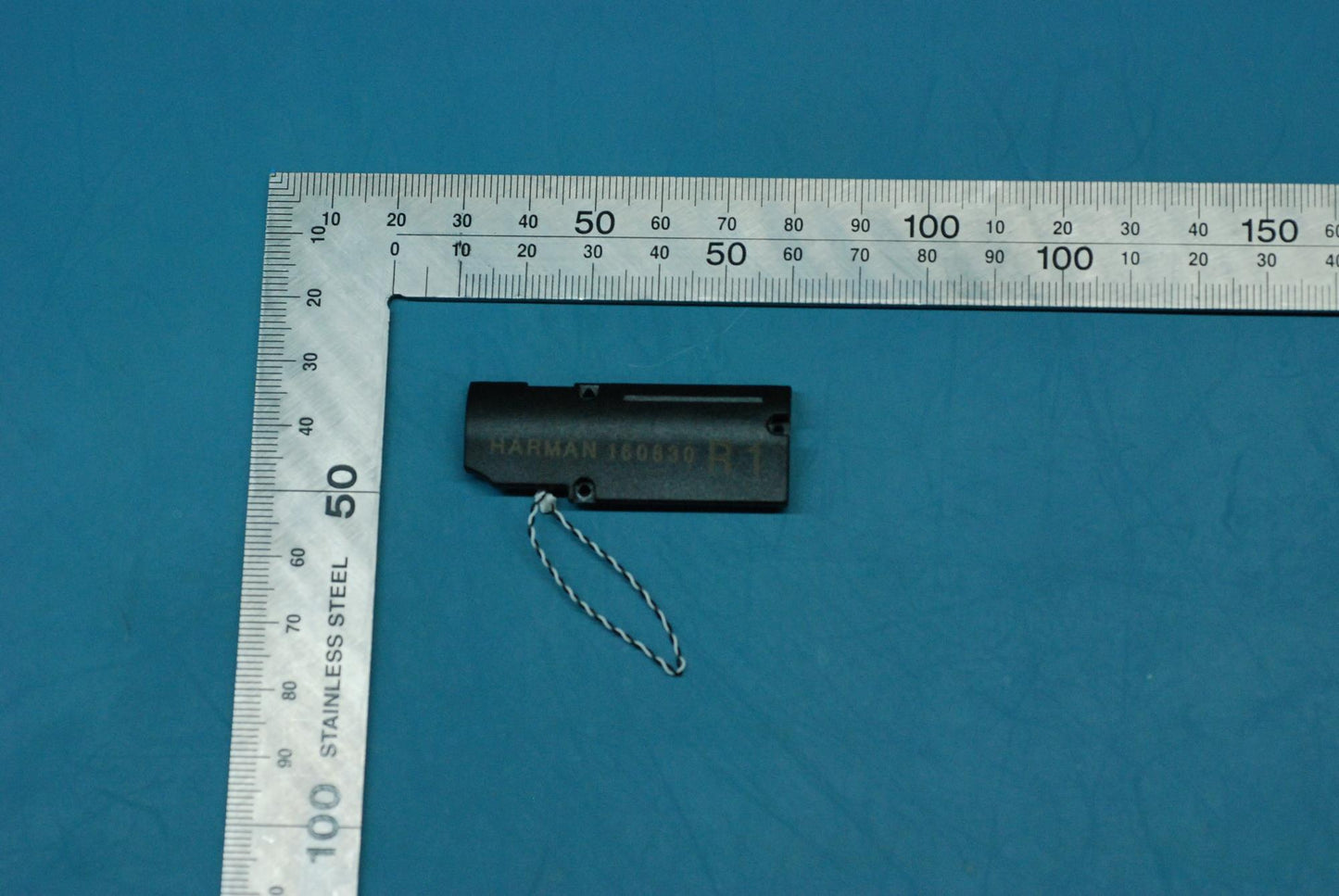 Lenovo Yt-X703 Speaker Box_R1 And*116 - 5SB8C06606