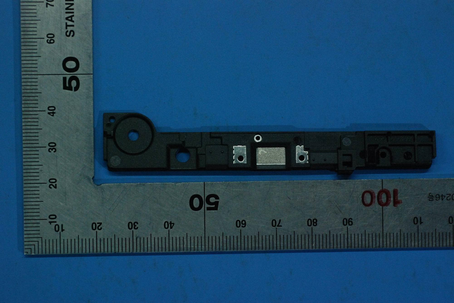 Lenovo Tb-7305I Kb Bracket And*Hq2181 - 5S58C15518