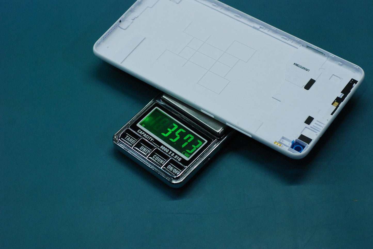 Lenovo Tb-7703F Rear Cover_Wh And*116 - 5S58C06128