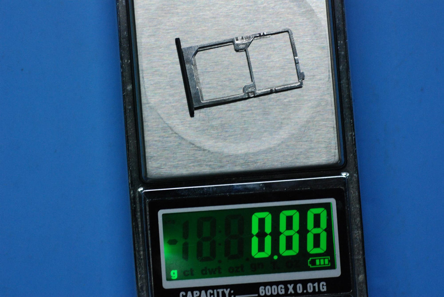 Lenovo Tb-7703X Sim Tray_Bk And*11685 - 5M88C06132