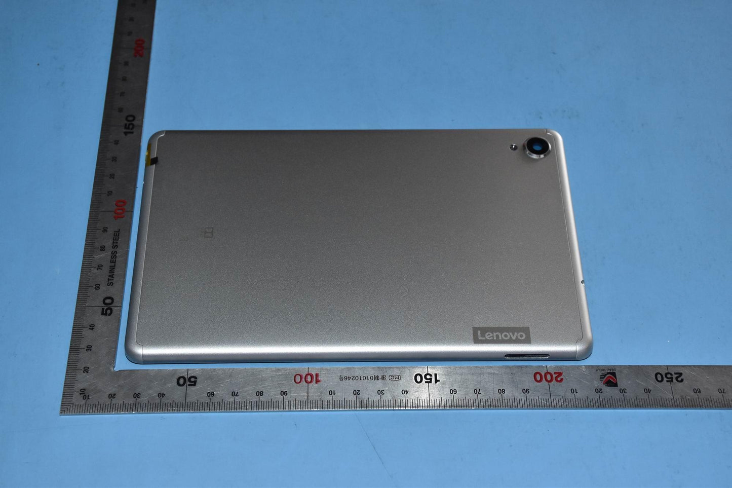 Lenovo Tb-8705X Rear Cover_Sil And712 - 5P68C16901