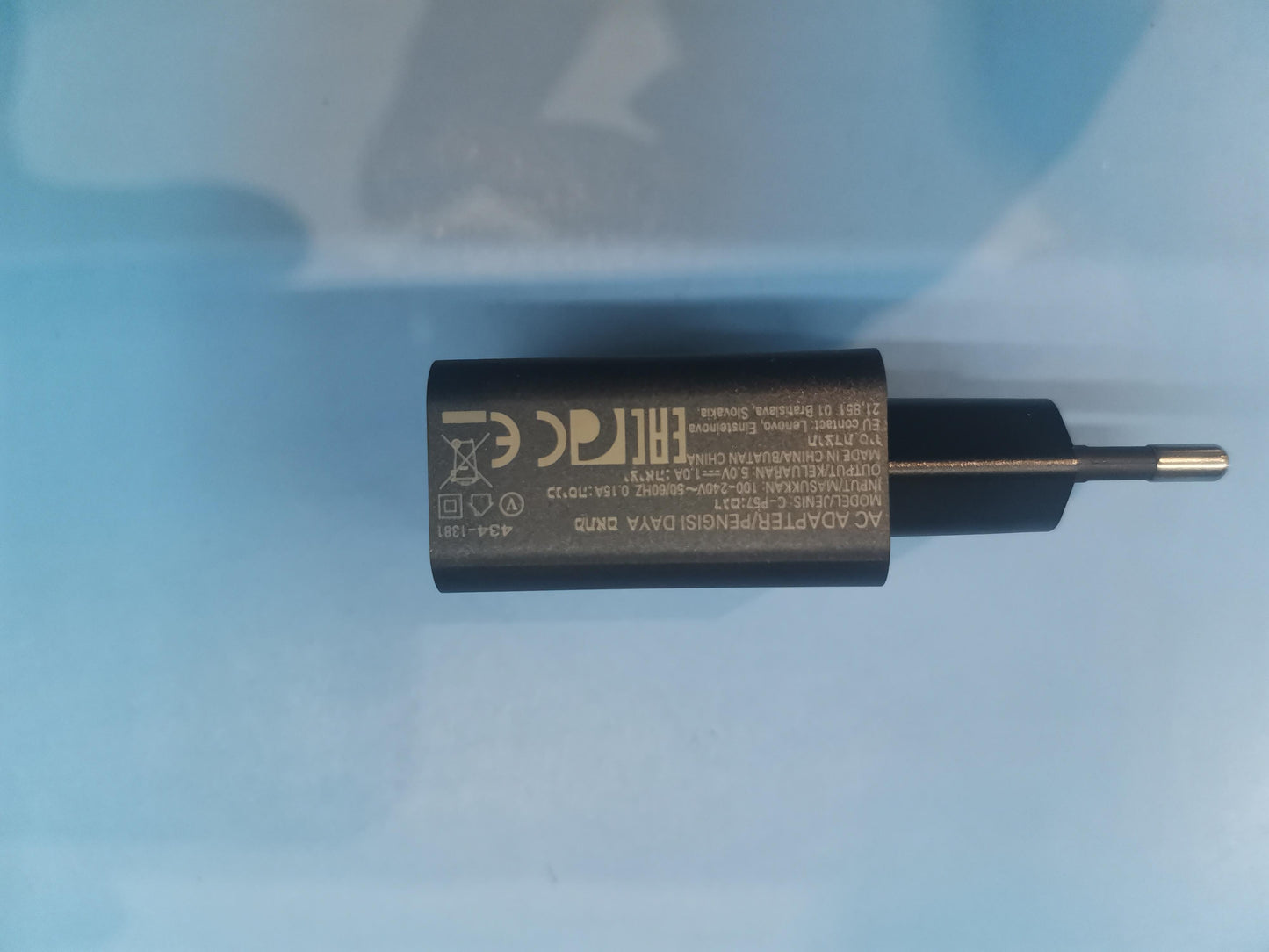 Lenovo Charger And*5V* And1A Eu Black - 5A19A464M5