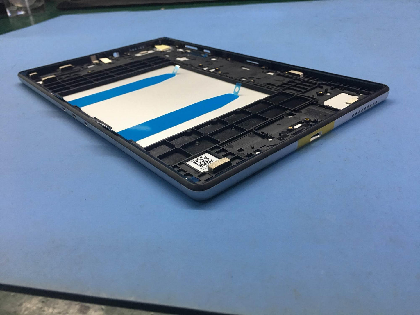 Lenovo Tb-X306F R-Cover_Sl And*Hq3160 - 5S58C17069