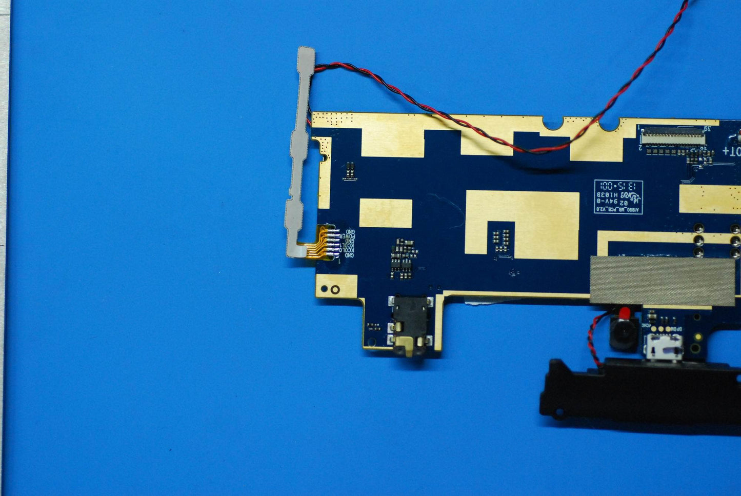 Lenovo A7-30H_16G Row Mb Assy And*Hq3 - 5B28C01001