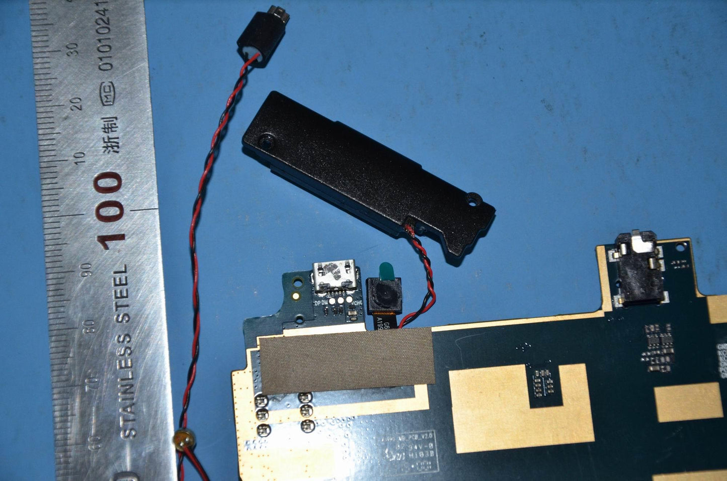 Lenovo A7-30Hc_8G Mb And*Hq3160087300 - 5B28C01159