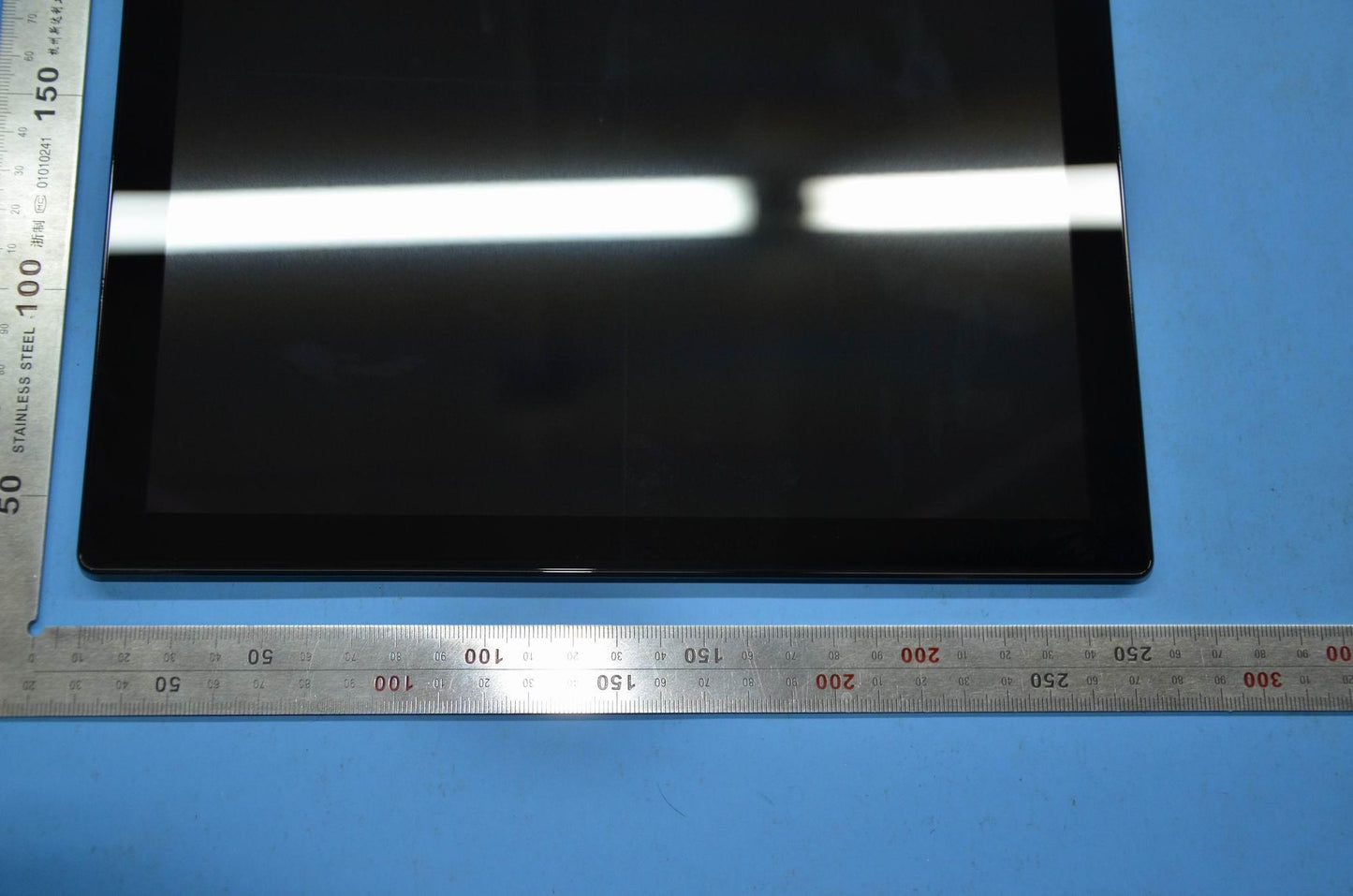 Lenovo Covers All Second Lcd Led Disp - 5D68C02041