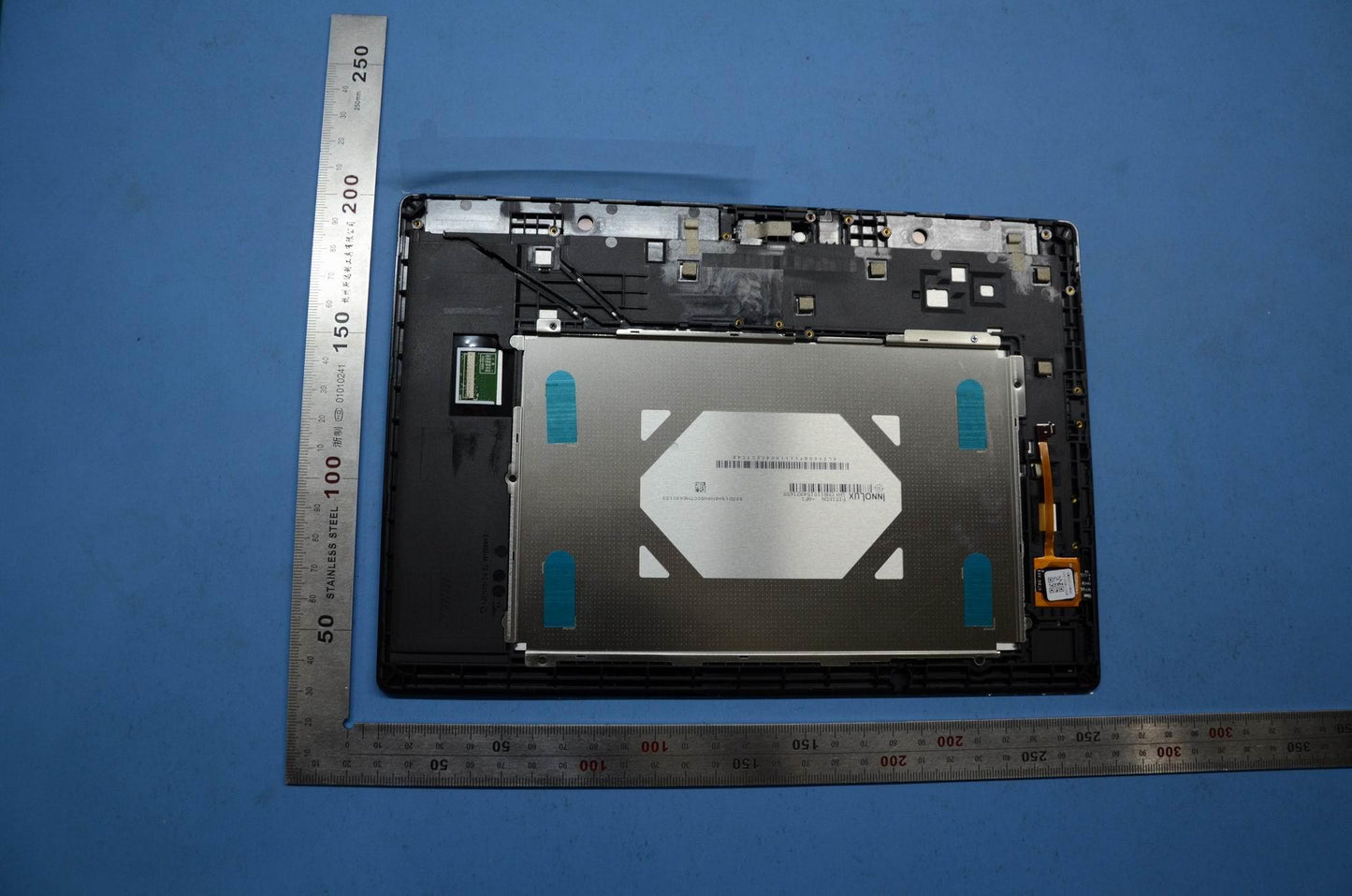 Lenovo Covers All Second Lcd Led Disp - 5D68C02041