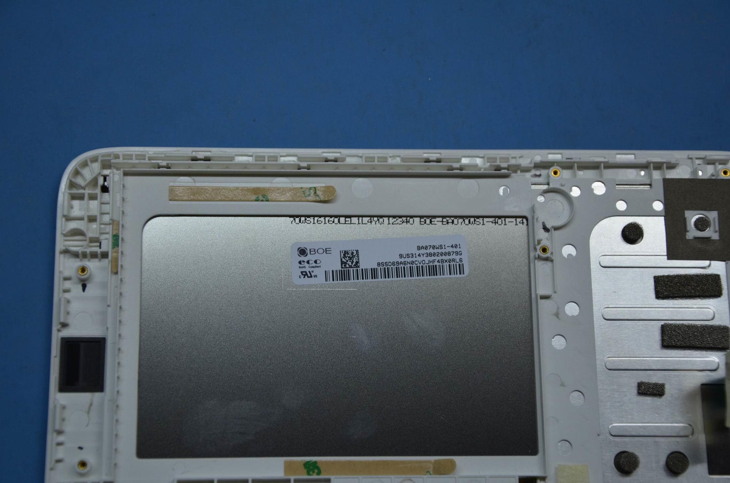 Lenovo Covers All Second Lcd, Led Dis - 5D69A6MVPU