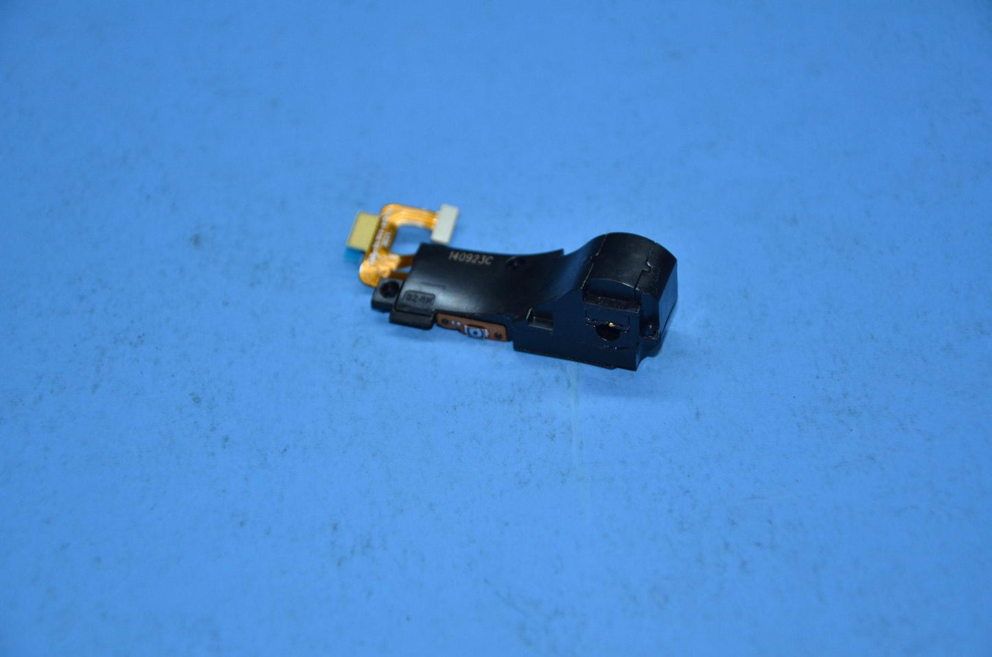 Lenovo 8W Aj Spk Box 107-2010-05006 - 5SB9A6N062