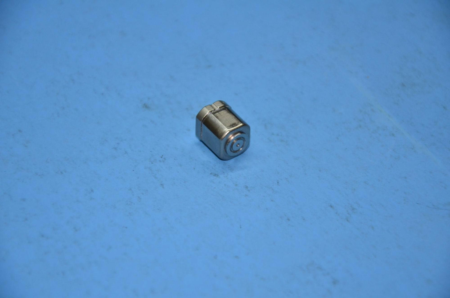 Lenovo Blade2-10 Revolving Shaft(Deli - 5SR9A6MXL0