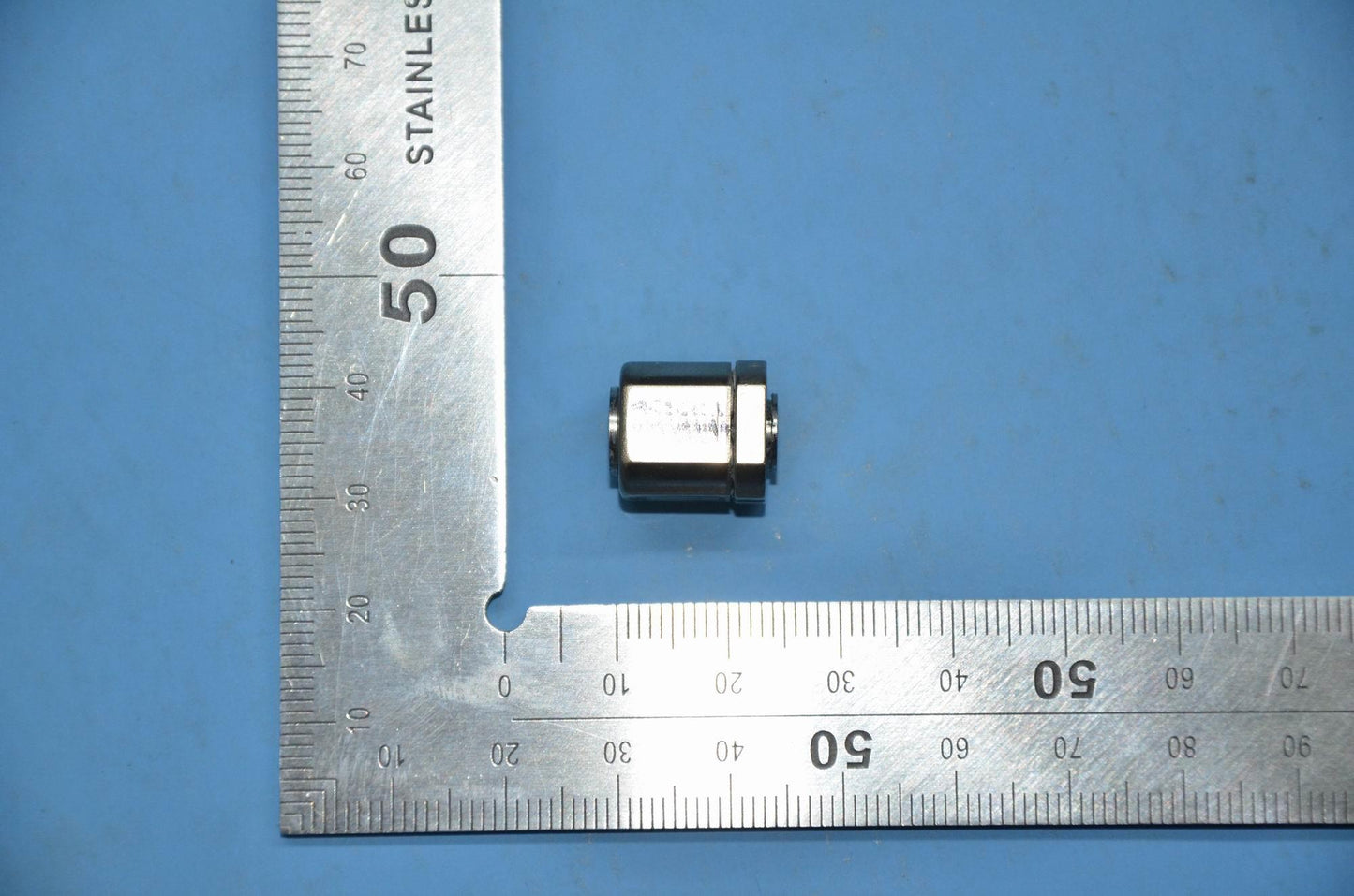Lenovo Blade2-10 Revolving Shaft(Deli - 5SR9A6MXL0
