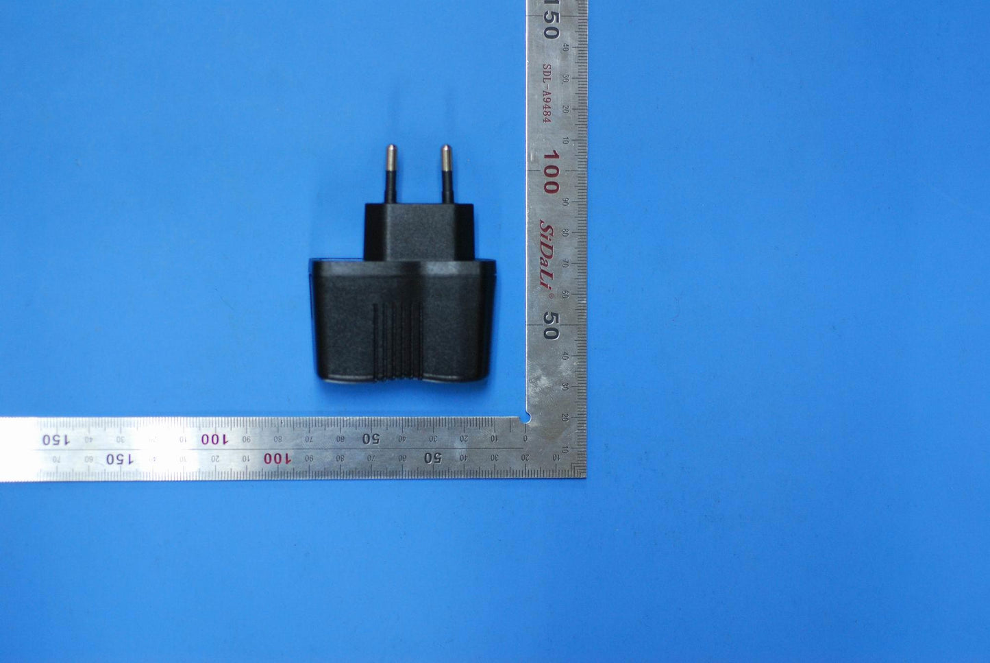Lenovo Charger And*C-P28 5V/1Ainblack - 5O29A11857
