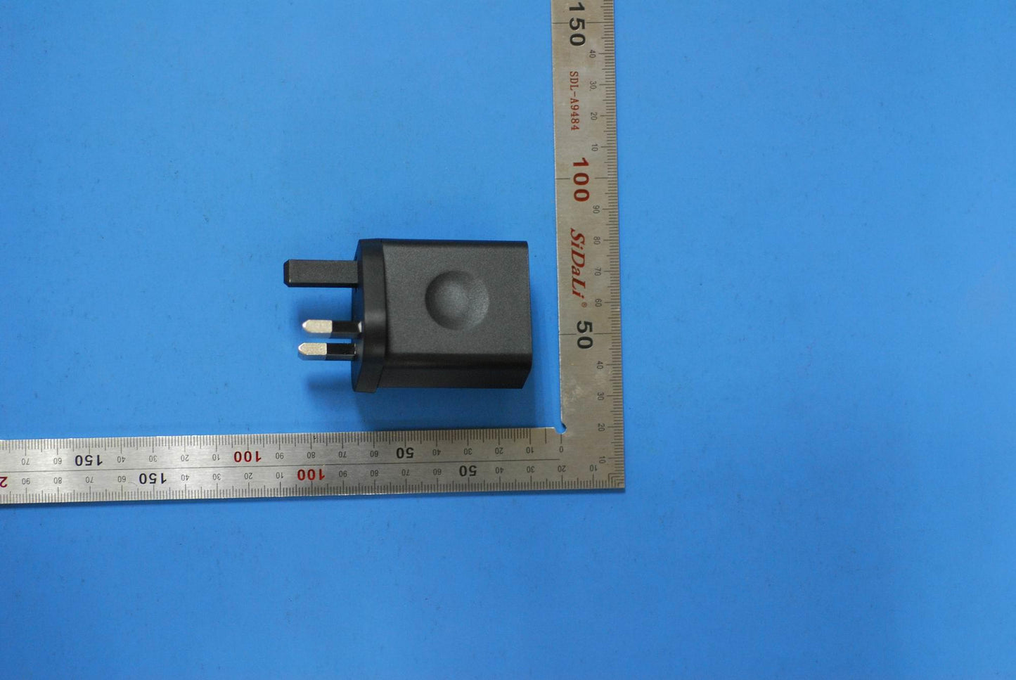 Lenovo Charger And*C-P37 5.2V* And2A - SA19A6N0T3